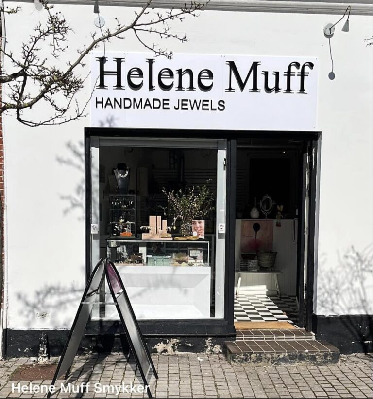 339969900 943206520427483 2420852035425863666 n 768x820