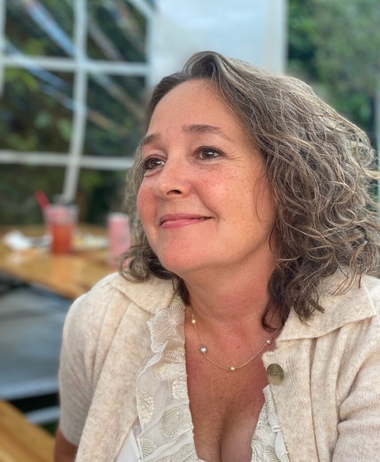 369912907 777885224342757 1821708246381069156 n 768x934